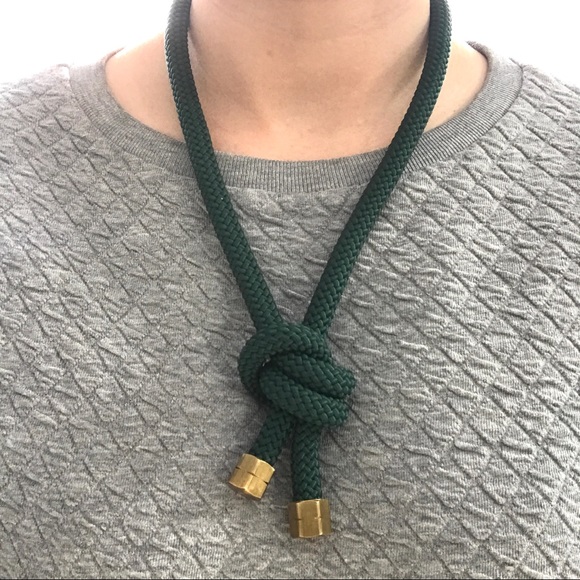 Forest green rope necklace multiple ways to wear - Picture 5 of 12